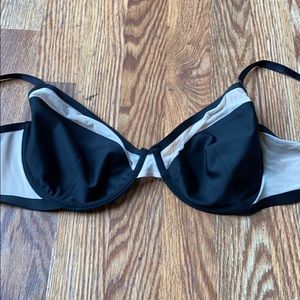 Victoria secret Black and Tan bra size 36 DDD